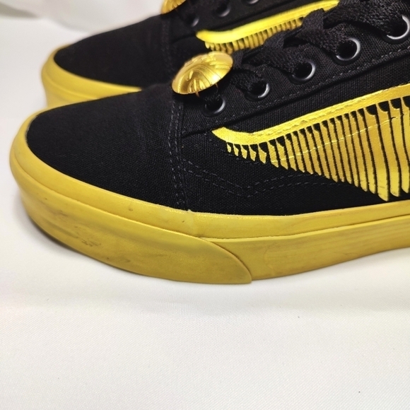 VANS X Harry Potter Golden Snitch Old Skool Sneaker Black Gold Unisex Mn 6 Wm7.5 - Picture 6 of 14